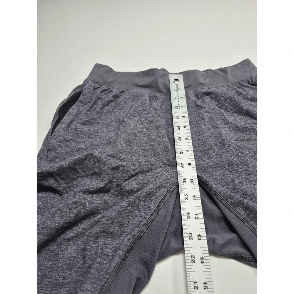 Lululemon T.H.E. Short Linerless 9